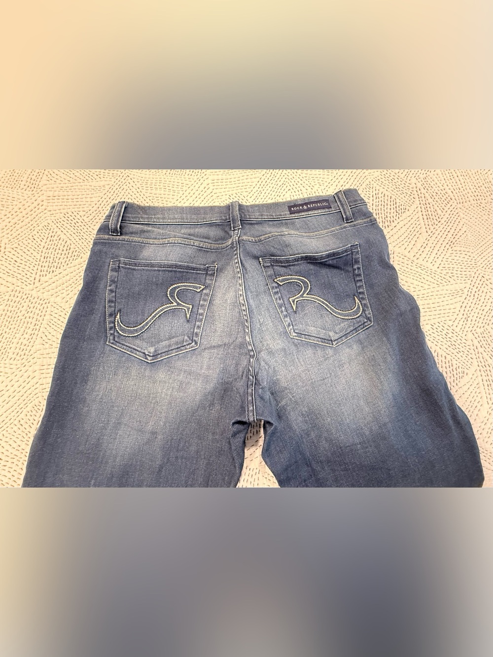 Rock & Republic Blue Straight Leg Jeans - Picture 6 of 7